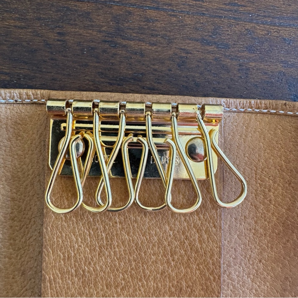 Gucci GG Monogram Key Holder w/Box - Picture 13 of 15
